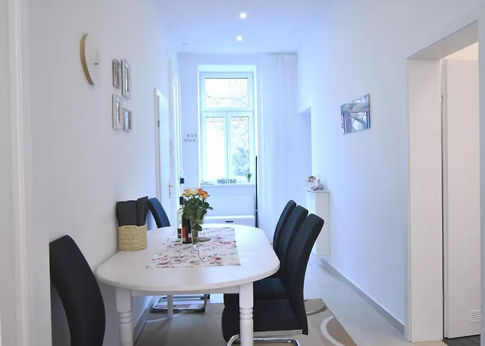 Cosy 3 Viennese Flat - 10min To Center Апартаменти