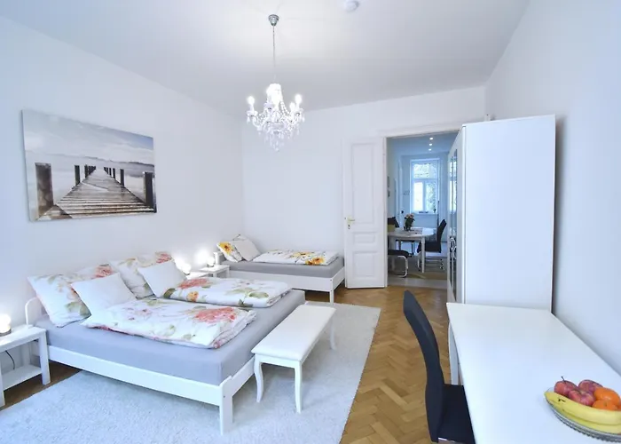Cosy 3 Viennese Flat - 10min To Center Апартаменти Відень