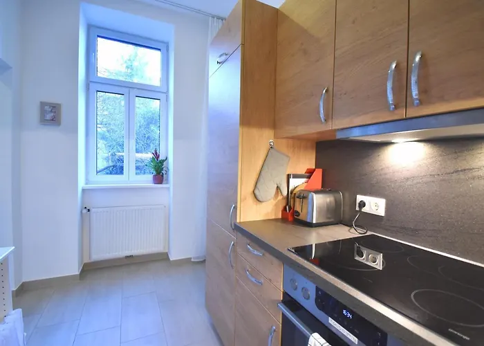 Cosy 3 Viennese Flat - 10min To Center Відень