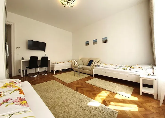 Cosy 3 Viennese Flat - 10min To Center Апартаменти Відень